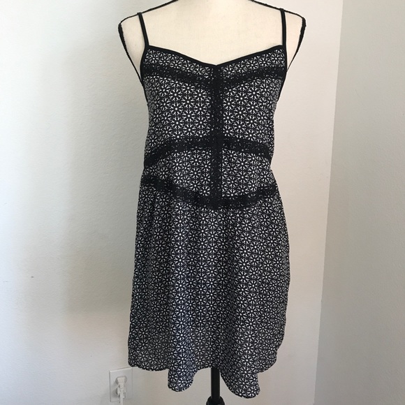 Zoe & Rose Band of Gypsies Dress - Picture 1 of 7